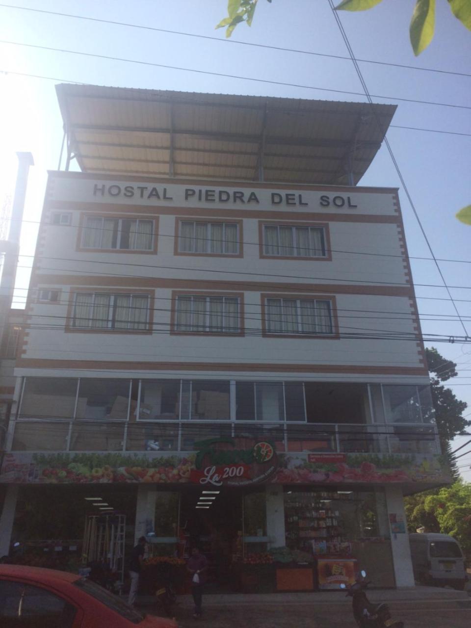 Hostal Piedra Del Sol Floridablanca Extérieur photo