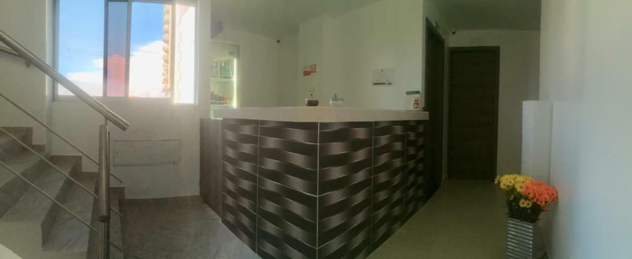 Hostal Piedra Del Sol Floridablanca Extérieur photo